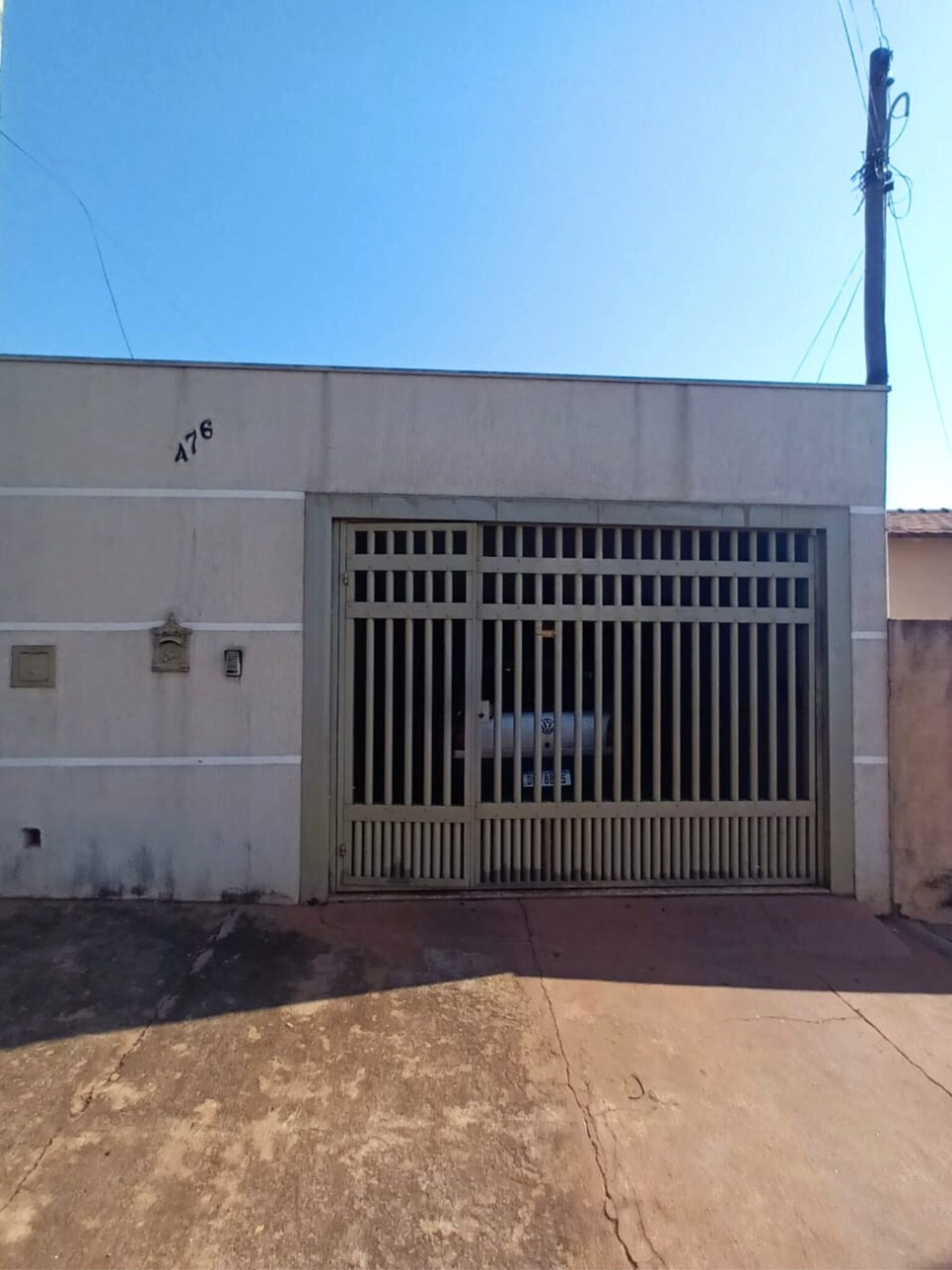 0C1BC4F5-0FB9-4D8F-89F3-38F05C0977FB