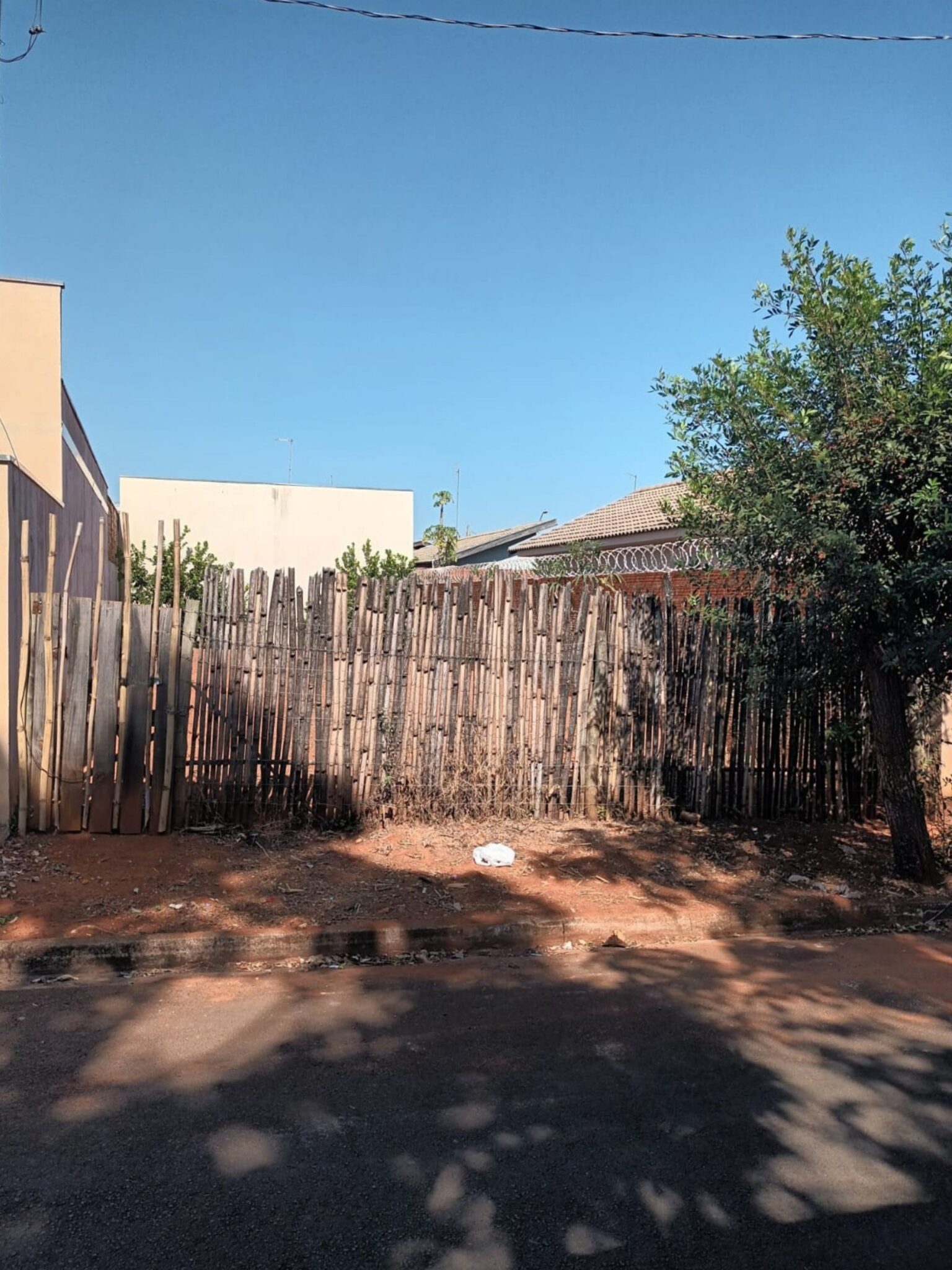 60508852-C9A3-41A9-B62B-F2883269F655