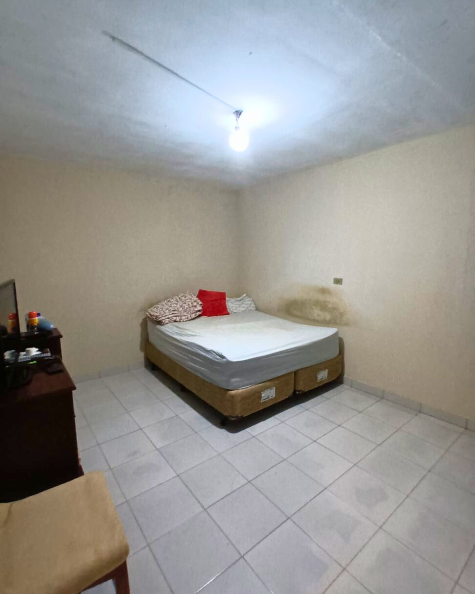 0EB08EAE-CE89-4125-AFD5-105B2FC6482C