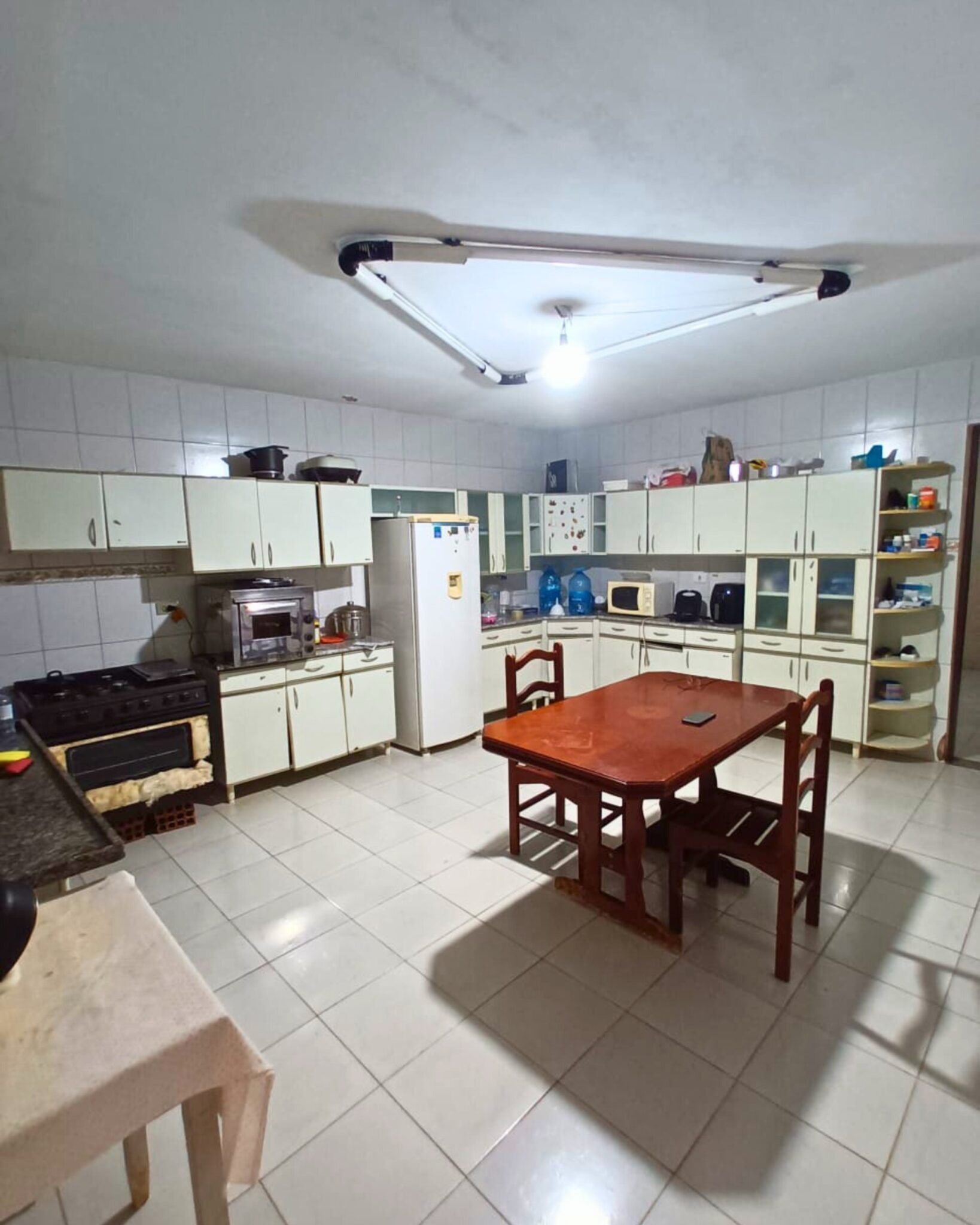 4D43C1FD-CF7E-4AF7-A05F-B48F51E6B64E