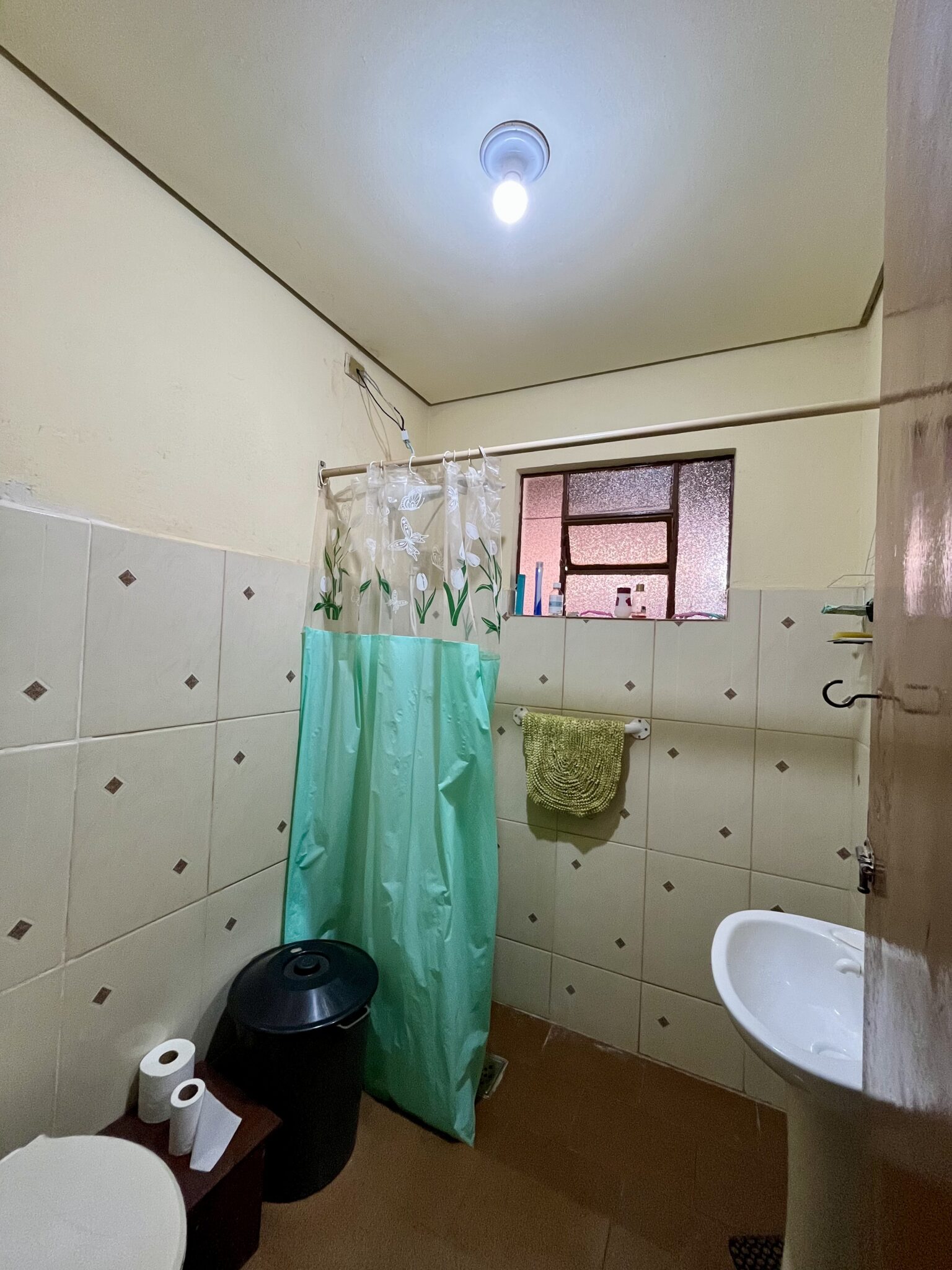 BBA59FCE-3610-41B9-B751-6BFB09039E35