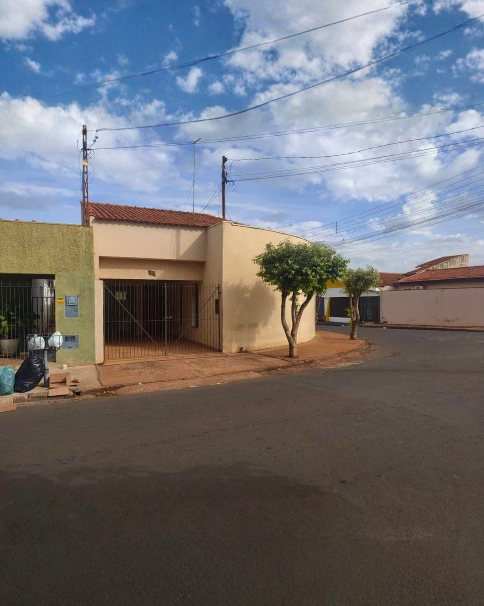 082F43A2-EB6E-4D1B-B9E5-00064EAA0713