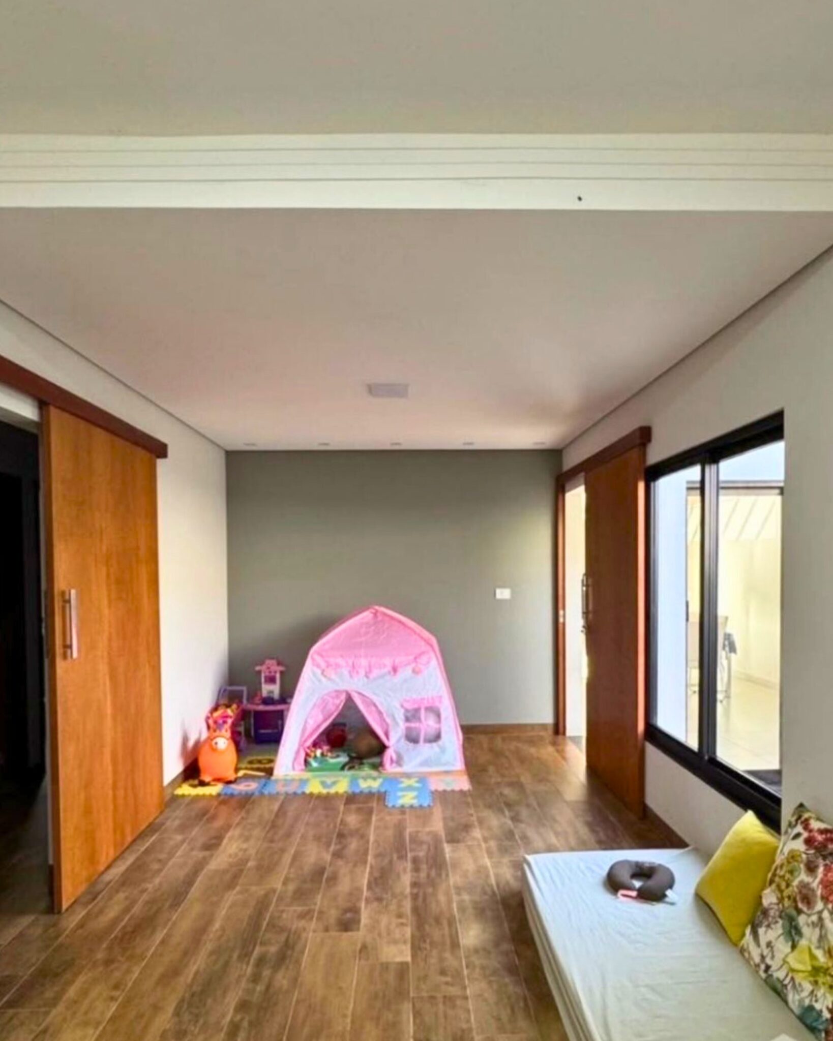 75C6D309-1847-49ED-870D-707D3ED495D9