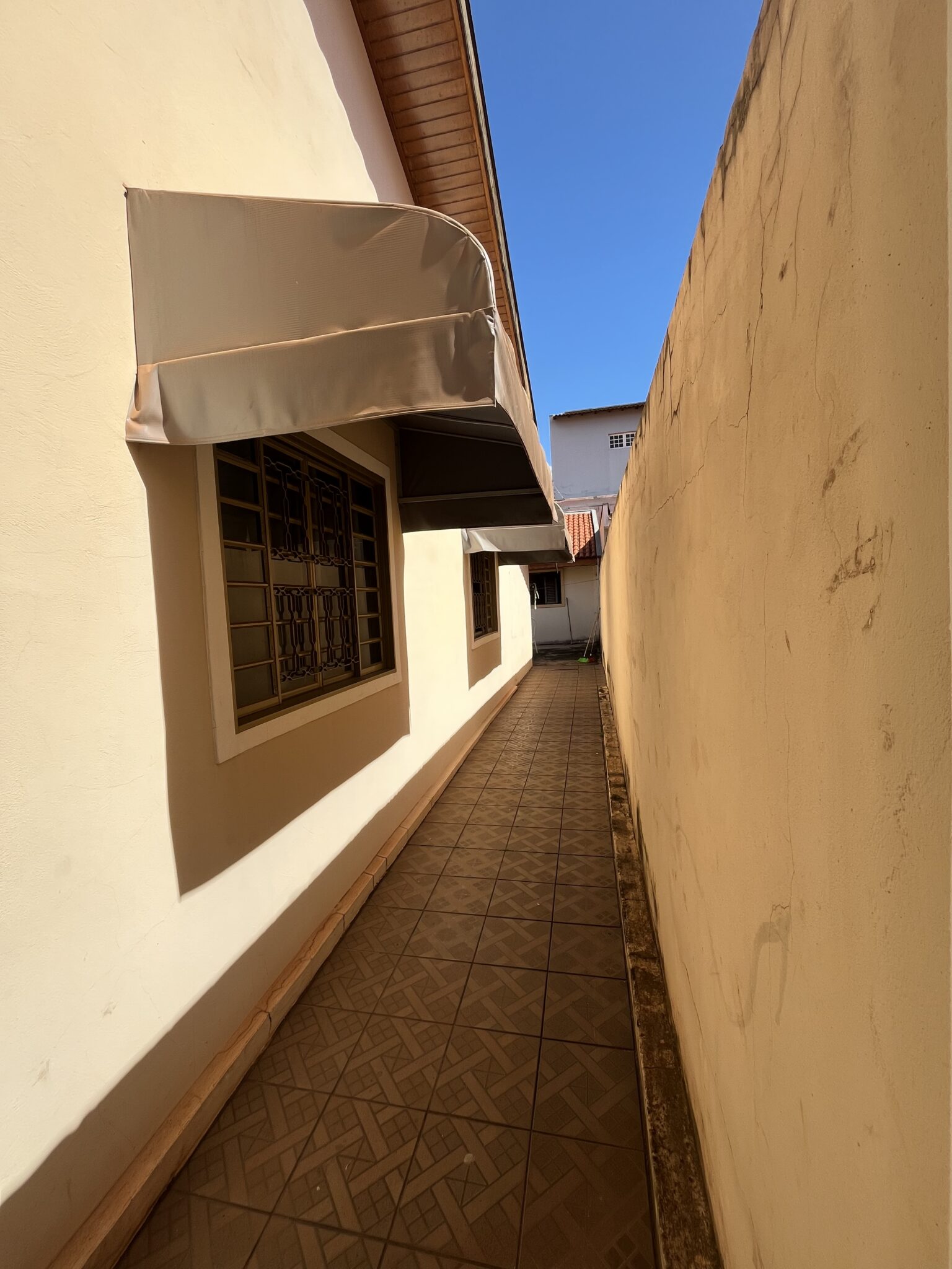 643918EB-3B2C-42C2-AAD7-C1EE2D93F556