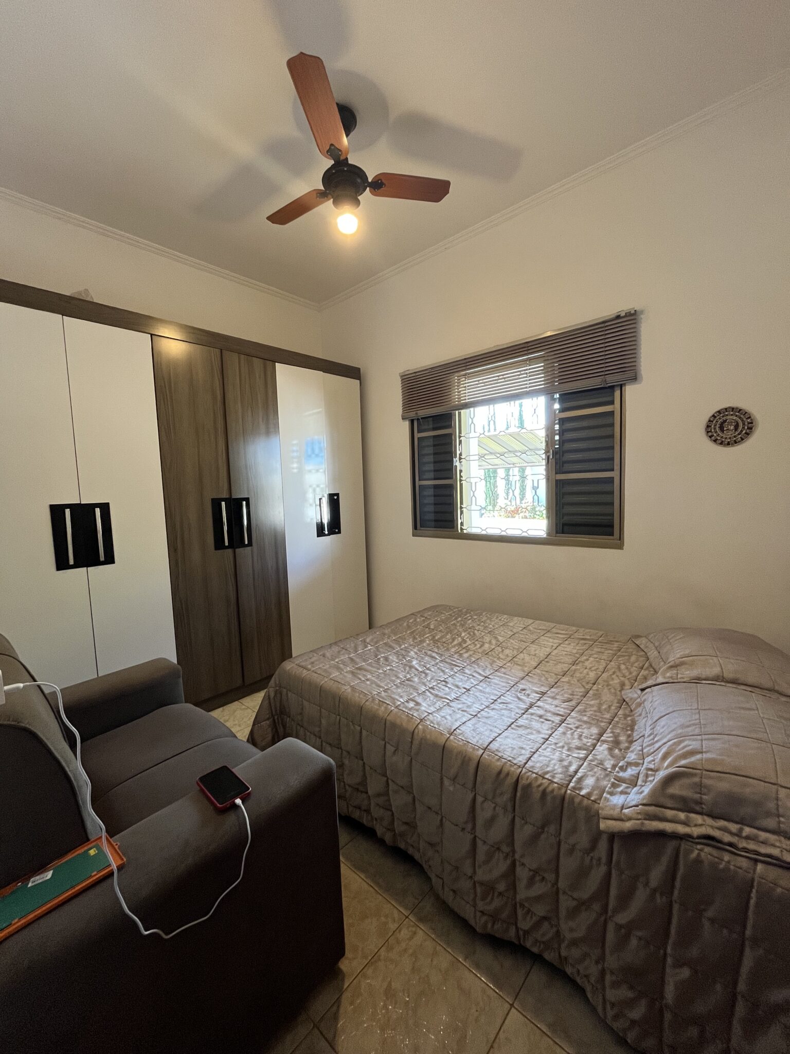 79888B22-7A81-44FD-A3D7-A4ACE5064B51