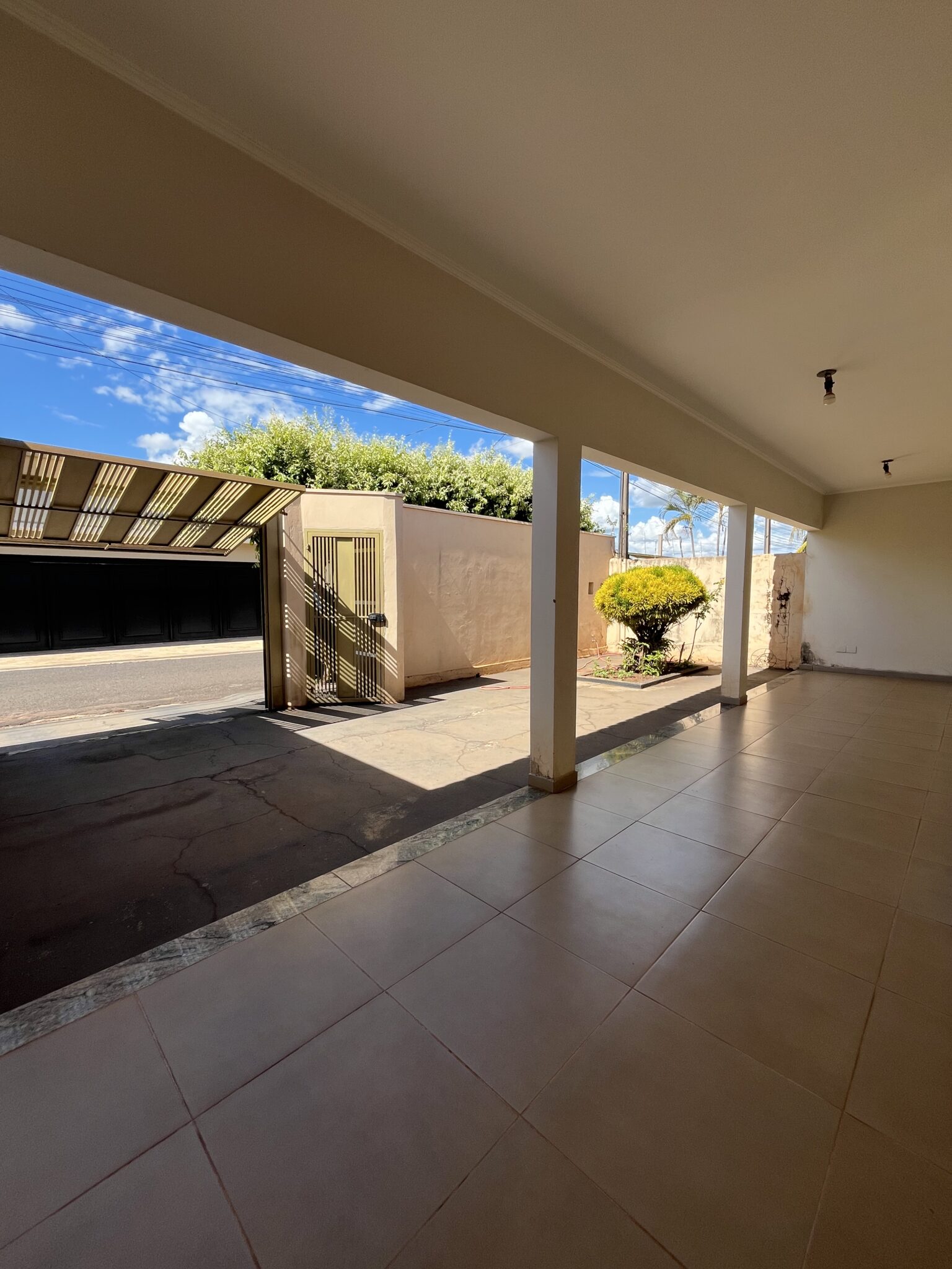 95FDC104-3574-4D42-B470-42657F96A69C