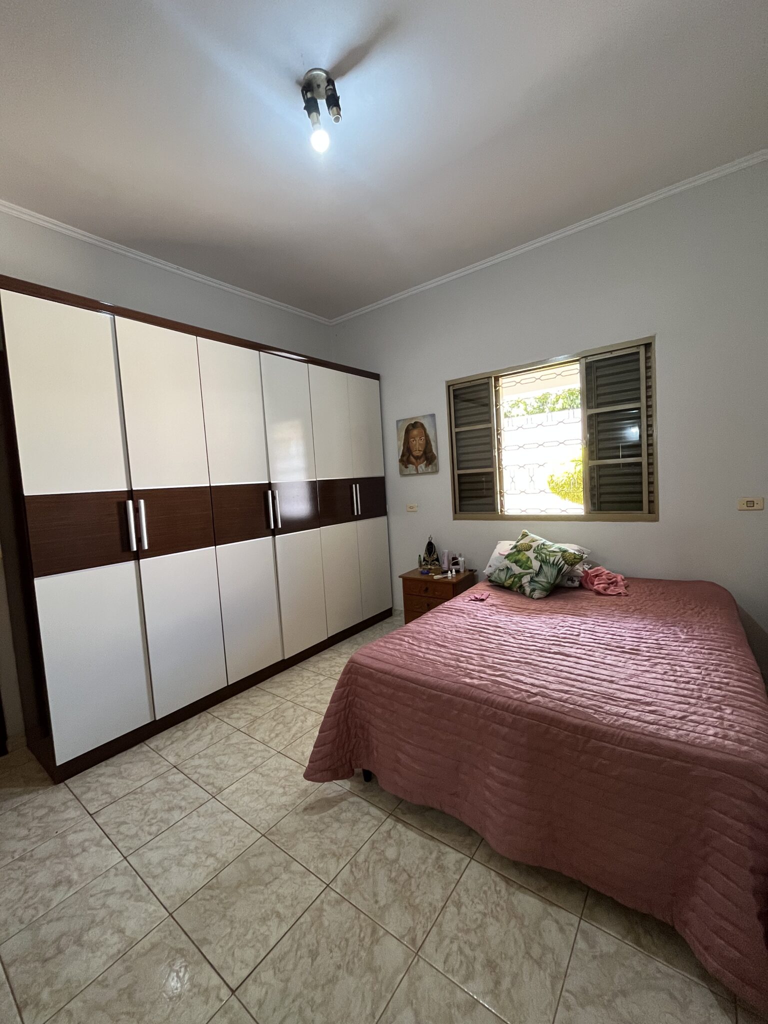 A89F0AD6-23D3-44B9-816F-F9DCE2A0F255